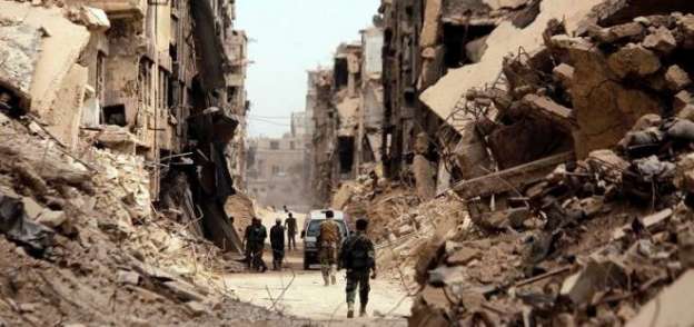 قوات النظام السوري تقصف مناطق في ادلب وترسل تعزيزات عسكرية
