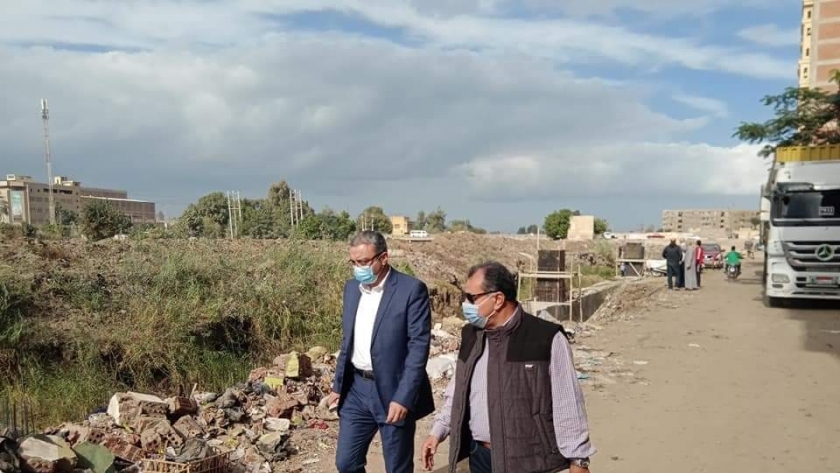 نائب محافظ الغربية يتفقد مشروعات تطوير قرية محلة أبو علي