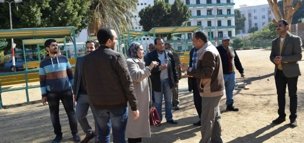 "مصر الخير" تعاين قطعة ارض لتنفيذ مركز جراحات بجامعة سوهاج