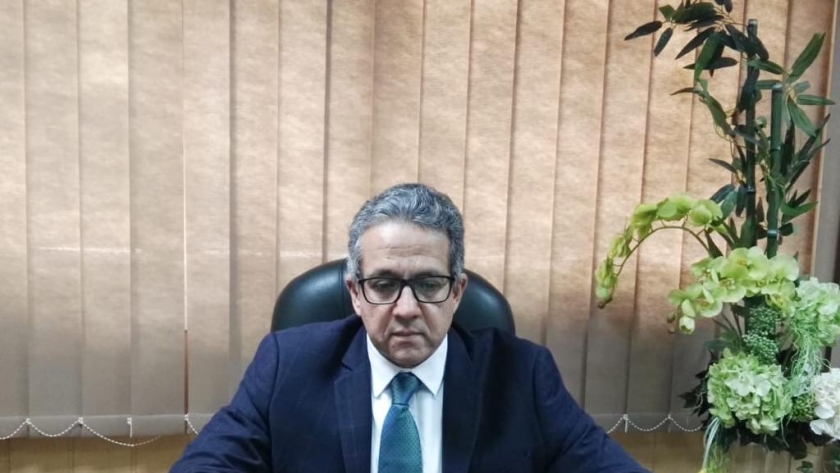 الدكتور خالد العناني، وزير السياحة والآثار خلال الاجتماع