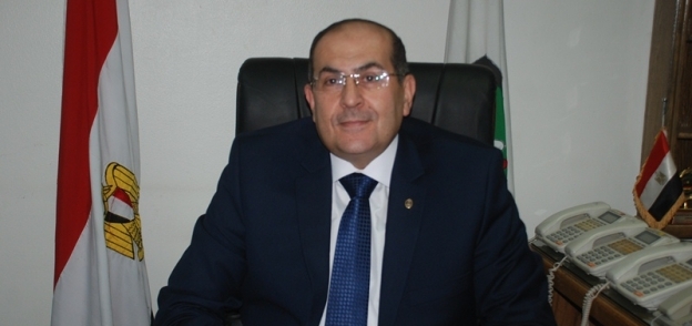 الدكتور أيمن عبد المنعم، محافظ سوهاج
