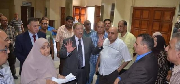 محافظ الإسماعيلية يتفقد المركز الأقليمى الجديد للتدريب بمقر ديوان عام المحافظة القديم بشارع محمد على .