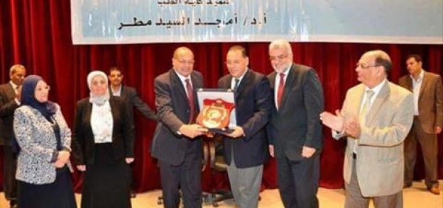 بالصور| "قناة السويس" تشارك بالاجتماع السنوي لمؤسسات اتحاد الجامعات العربية