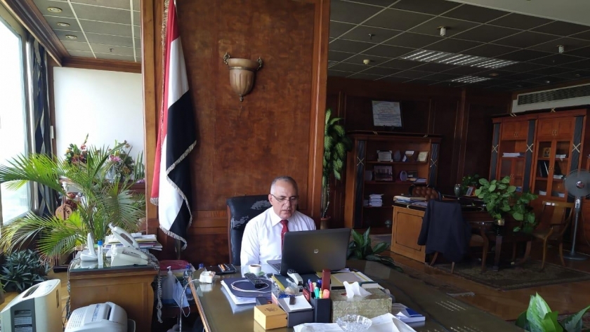 الدكتور محمد عبد العاطي وزير الموارد المائية خلال اجتماع اللجنة العليا لإيراد نهر النيل