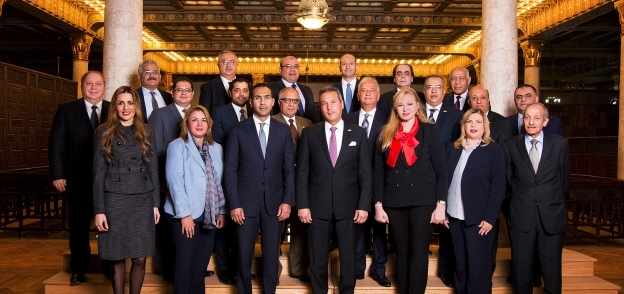 أعضاء مجلس إدارة «بنك مصر» فى صورة جماعية