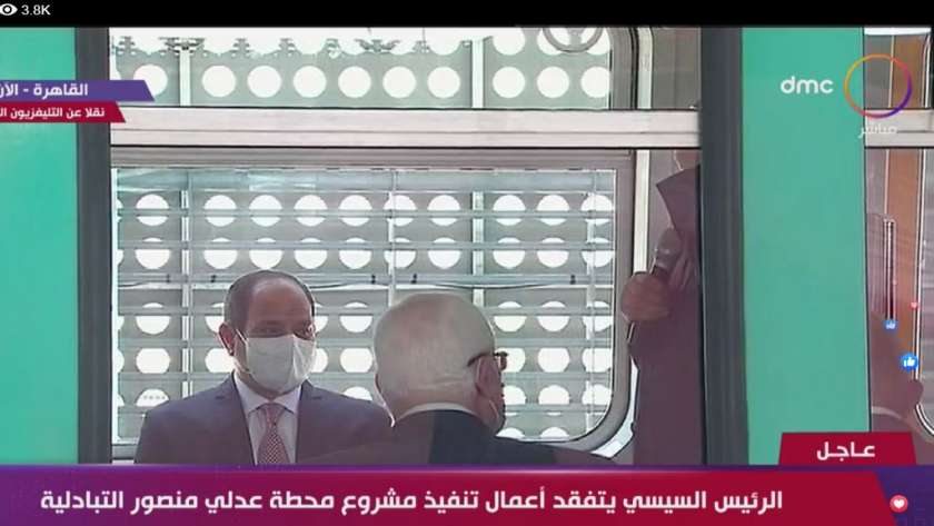 الرئيس السيسي في مترو الأنفاق