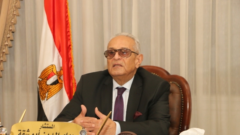 المستشار بهاء الدين أبو شقة رئيس حزب الوفد ووكيل أول مجلس الشيوخ