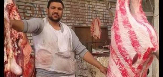 تراجع أسعار اللحوم في بني سويف 30 جنيها.. والجزارون: بسبب الركود