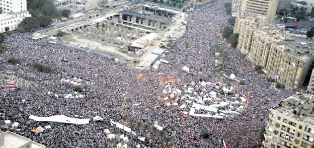 ملايين المصريين فى الميادين والشوارع للمطالبة بعزل «مرسى» خلال ثورة 30 يونيو «صورة أرشيفية»