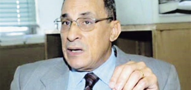 د. إبراهيم العيسوي