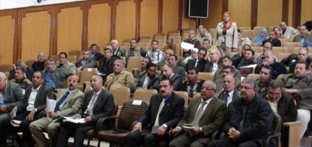 تنفيذي جنوب سيناء يستأنف جلستة العاشرة لمناقشة المواقف التنفيذية بالمديريات