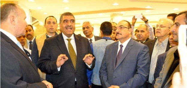 أشرف الشرقاوي ،وزير قطاع الأعمال