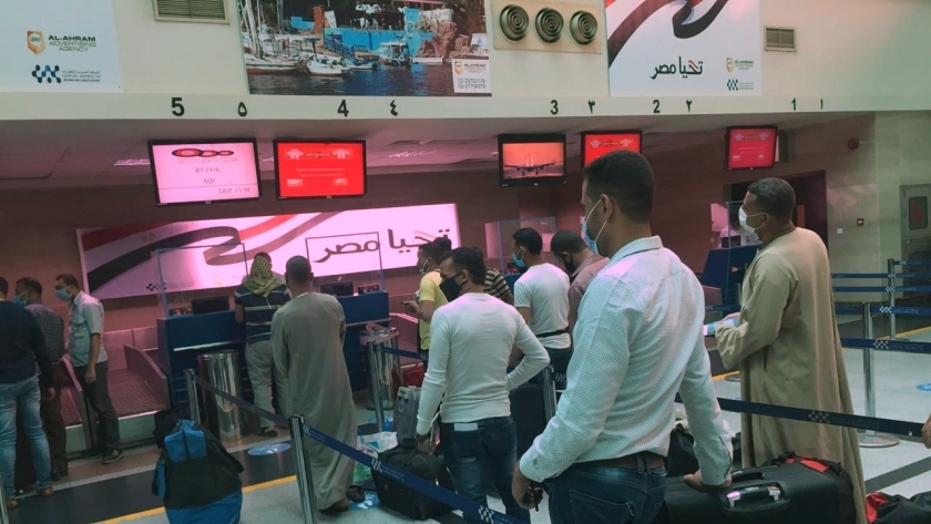 أولى رحلات الخطوط الجوية الأردنية تصل لمطار أسيوط