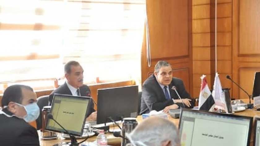 دسوقي يترأس اجتماع مجلس جامعة كفرالشيخ بحضور المحافظ