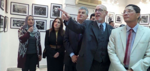 سفير كوبا ونجل عبدالناصر في "كاسترو والثورة"