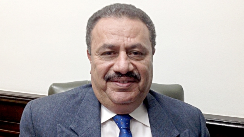 رضا عبدالقادر، رئيس مصلحة الضرائب