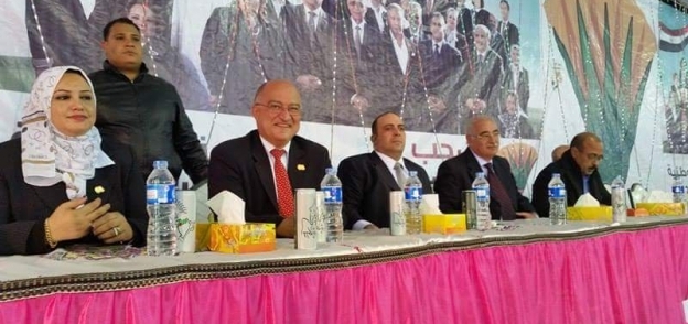 بالصور| "في حب مصر" تختتم دعايتها الانتخابية بمضيفة "محي الدين" بكفر شكر