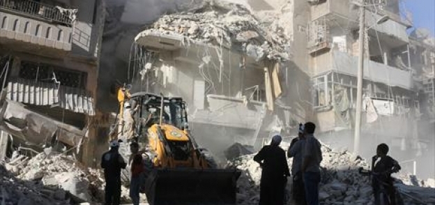 بالصور| مشاهد مروعة في حلب بعد غارات جديدة