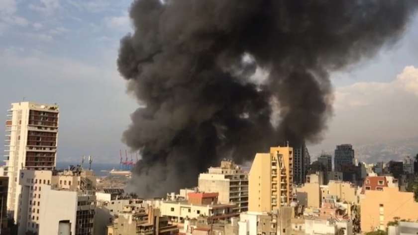 جانب من حريق مرفأ بيروت