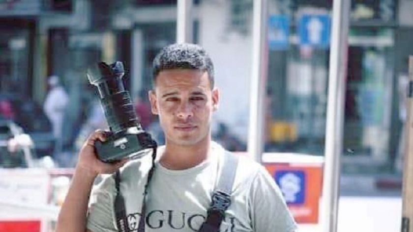 الصحفى الفلسطينى