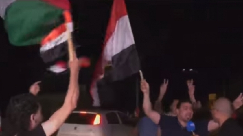احتفالات في فلسطين بعد وقف إطلاق النار بين إسرائيل والفصائل الفلسطينية في قطاع غزة