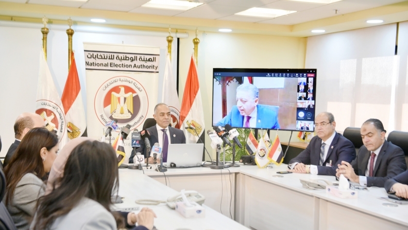 اجتماع الهيئة الوطنية للانتخابات مع رؤساء اللجان بالخارج