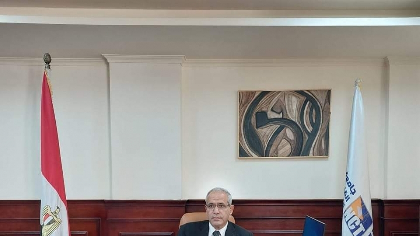 رئيس جامعة القاهرة التكنولوجية