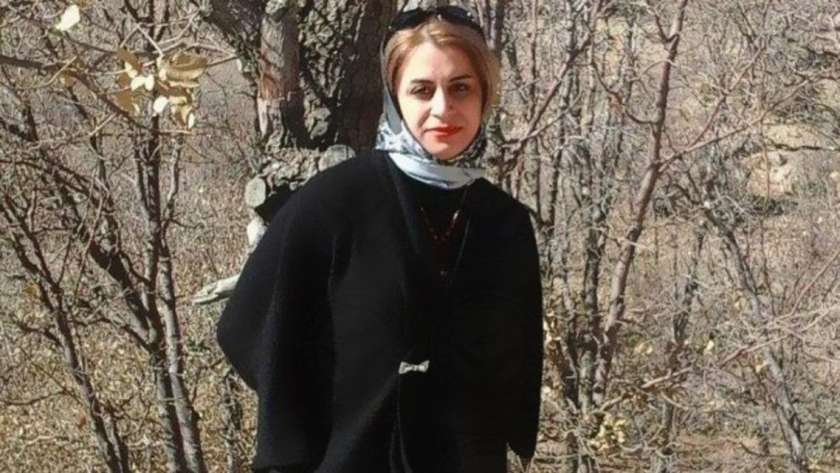 سمية راموز احدى الناشطات الإيرانيات المعتقلات من جانب الأمن التركي