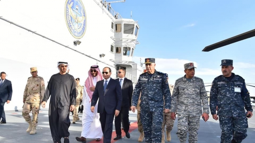 الرئيس عبدالفتاح السيسي أثناء افتتاح قاعدة برنيس العسكرية