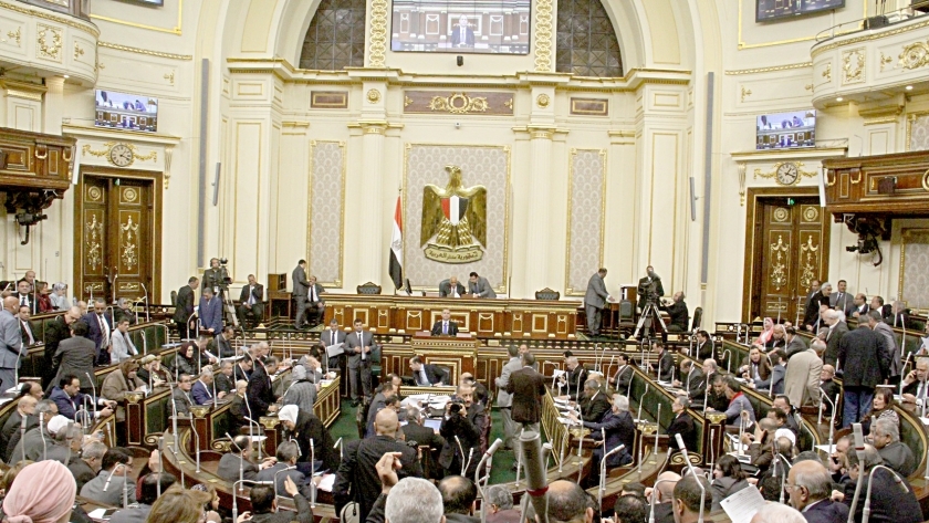 الجلسة العامة بالبرلمان برئاسة «عبدالعال»