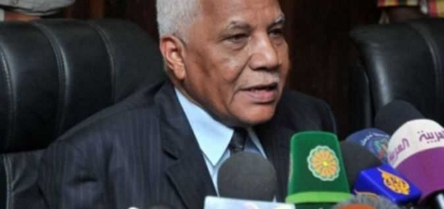 الدكتور أحمد بلال، وزير الاعلام السوداني