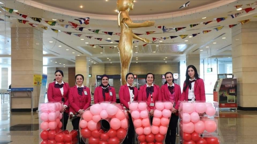 شركة ميناء القاهرة الجوي تحتفل بعيد الحب