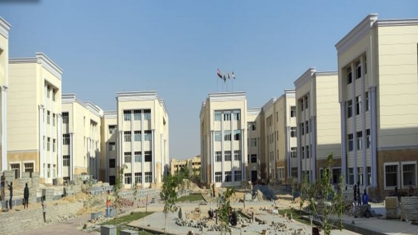 استعدادات جامعة حلوان الأهلية للدراسة