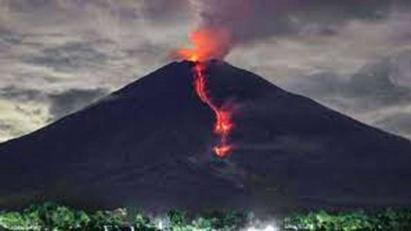 بركان سيميرو بأندونيسيا