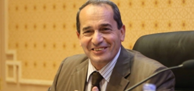 الدكتور حامد عبد الدايم