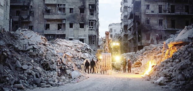 مشهد من فيلم «آخر الرجال فى حلب»