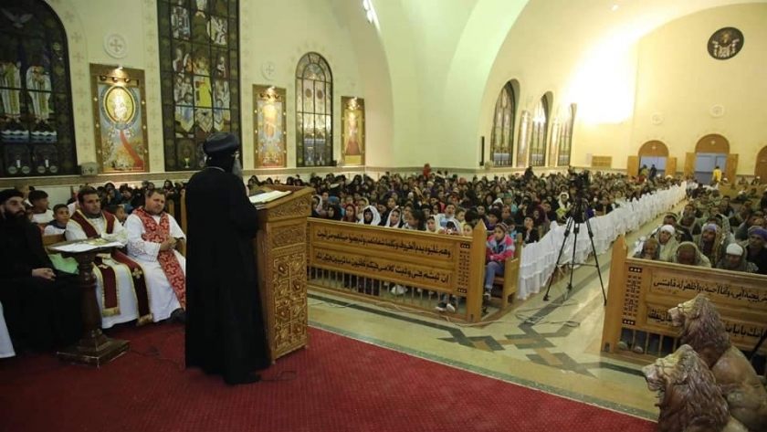 جانب من فعاليات الكنيسة إحياء ذكرى شهداء ليبيا