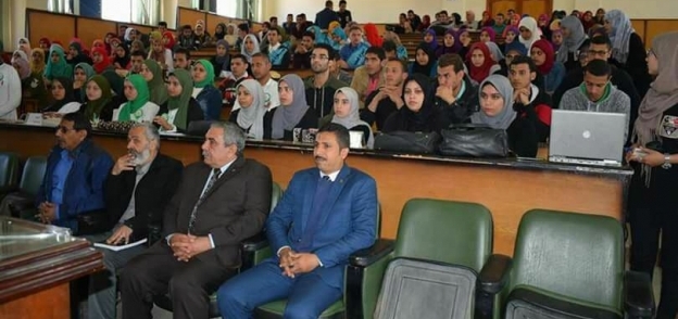 برنامج ضد التطرف ومواجهة الإرهاب بمشاركة طلاب جامعة المنوفية