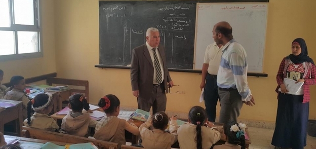 وكيل تعليم البحيرة فى جولة ببعض مدارس أبوحمص