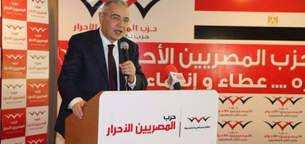 الدكتور عصام خليل رئيس حزب المصريين الأحرار
