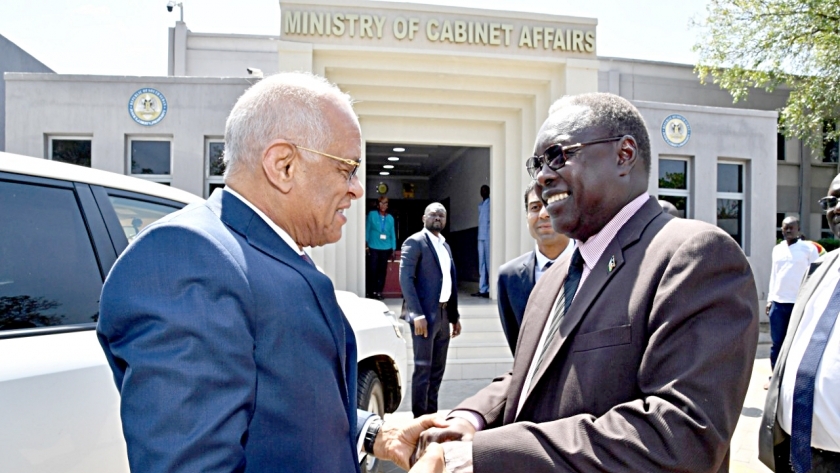 لقاء عبد العال ووزير شئون مجلس الوزراء بجنوب السودان