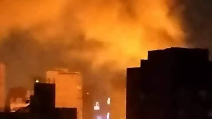 حريق هائل في إحدى عقارات الإسكندرية دون إصابات