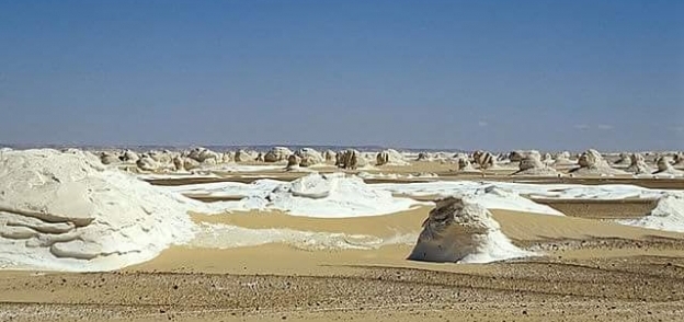 الصحراء البيضاء