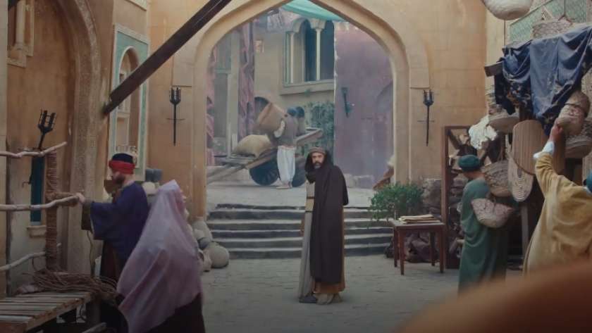 كريم عبد العزيز في مشهد من مسلسل الحشاشين
