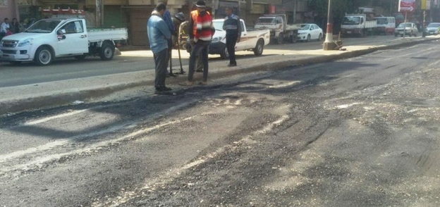 ترميم طريق كوبري عبود بمدينة أخميم بسوهاج