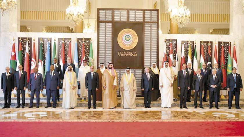 صورة للزعماء العرب فى القمة العربية بمملكة البحرين