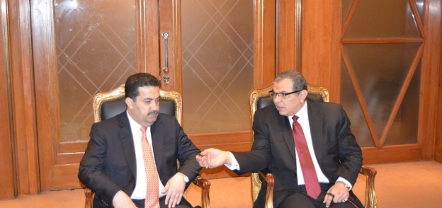 سعفان في لقائه مع وزير العمل العراقي