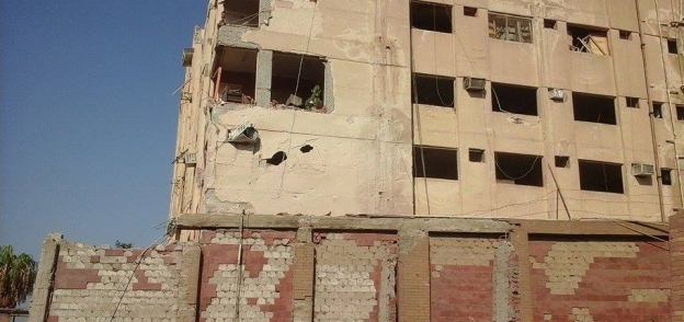 إزالة 100 طن من انقاض موقع انفجار مبنى الأمن الوطني بشبرا الخيمة