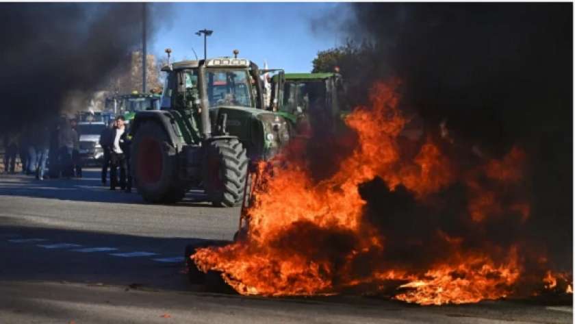 مظاهرات عنيفة من قبل الفلاحين جنوب فرنسا