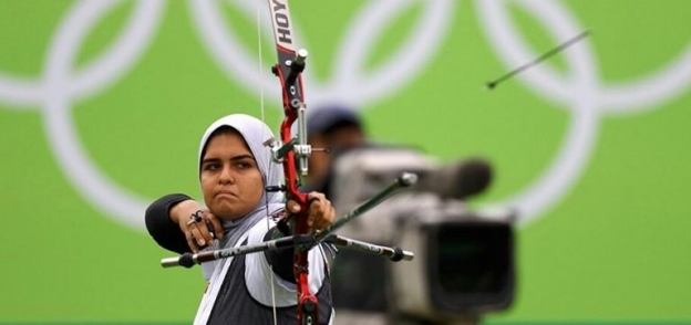 الطالبة ريم منصور إحدى الطالبات المشاركات في دورة الألعاب الأوليمبية